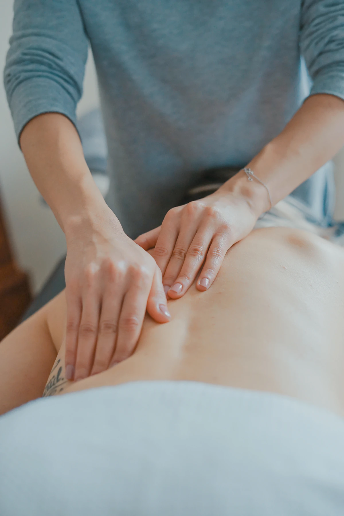 Deep tissue massage therapy in Swindon